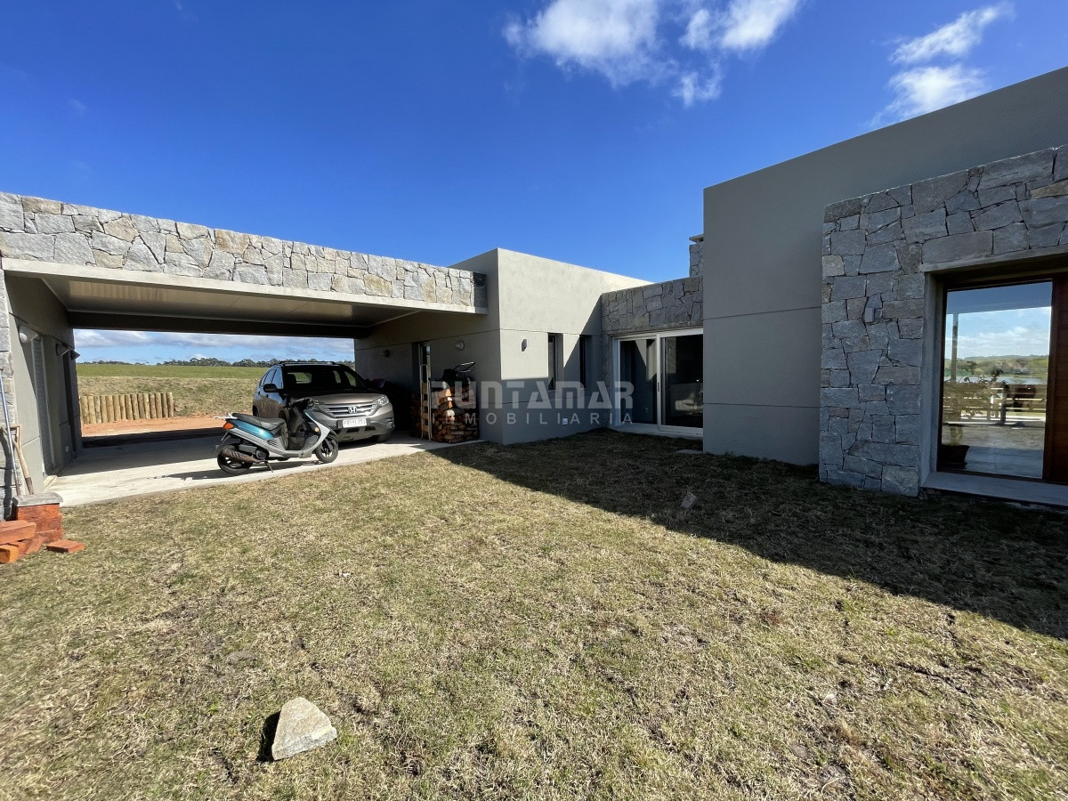Casa ID.212771 - Casa en alquiler en Pueblo Mio