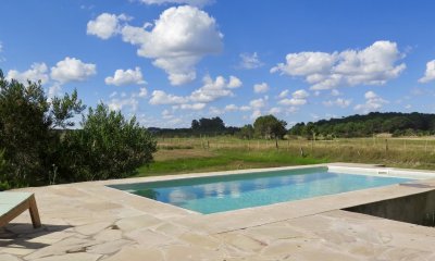 VENTA HERMOSA CASA CON PISCINA EN ARENAS DE JOSE IGNACIO