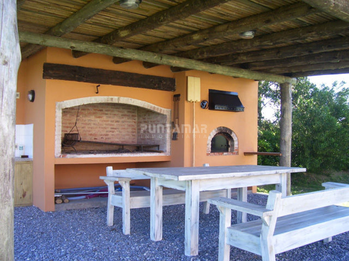 Chacra ID.211445 - VENTA  DE CHACRA  EN MANANTIALES  