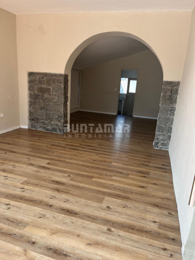 Local Comercial ID.213286 - LOCAL COMERCIAL EN LA PENINSULA