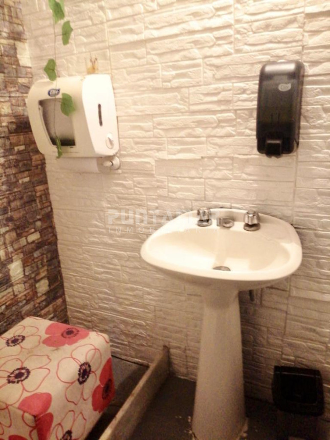 Local Comercial ID.213286 - LOCAL COMERCIAL EN LA PENINSULA