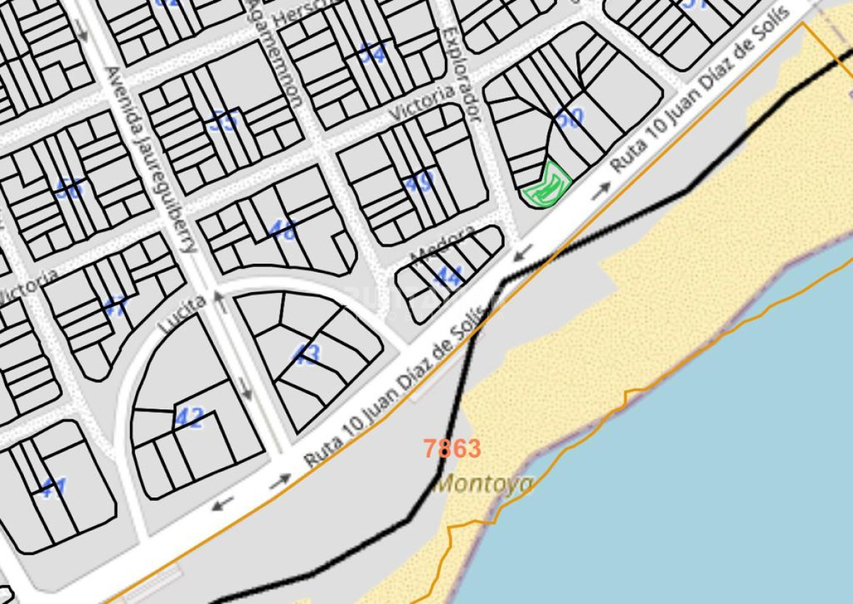 IMPRESIONANTE TERRENO ESQUINERO FRENTE AL MAR EN MONTOYA - PMI211254T