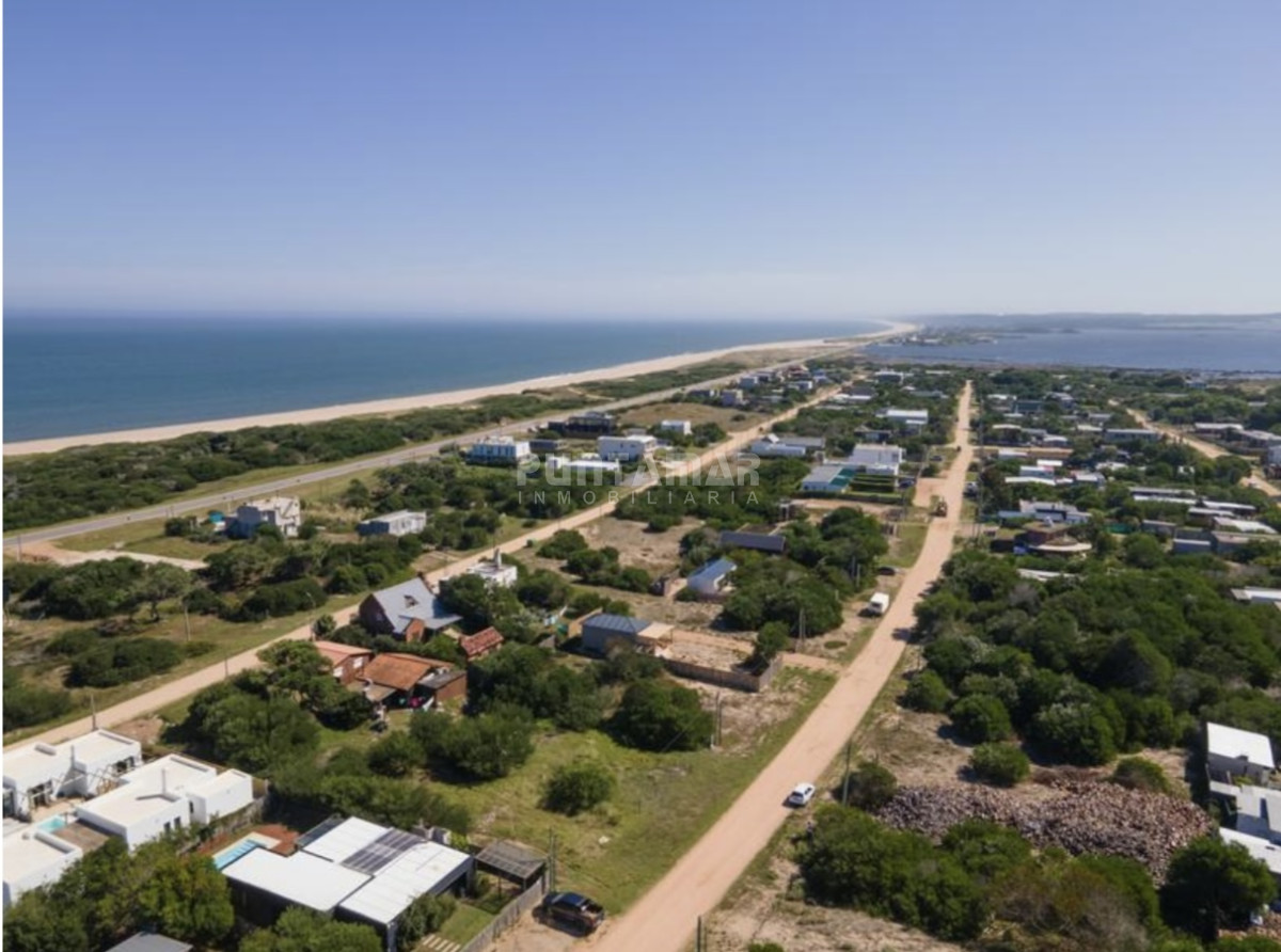 Terreno ID.213689 - HERMOSO TERRENO DE CASI 500 METROS A MINUTOS DE JOSE IGNACIO 