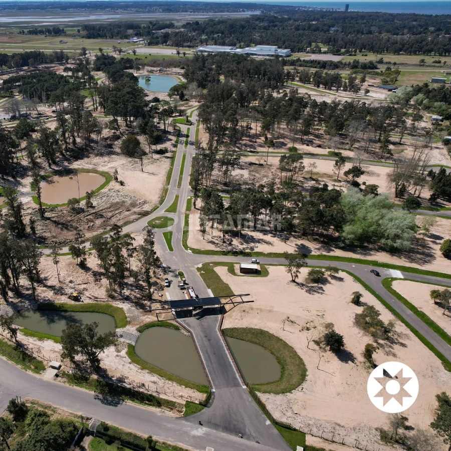 Terreno ID.213679 - VENTA HERMOSO LOTE EN NUEVO BARRIO LA CAÑADA 