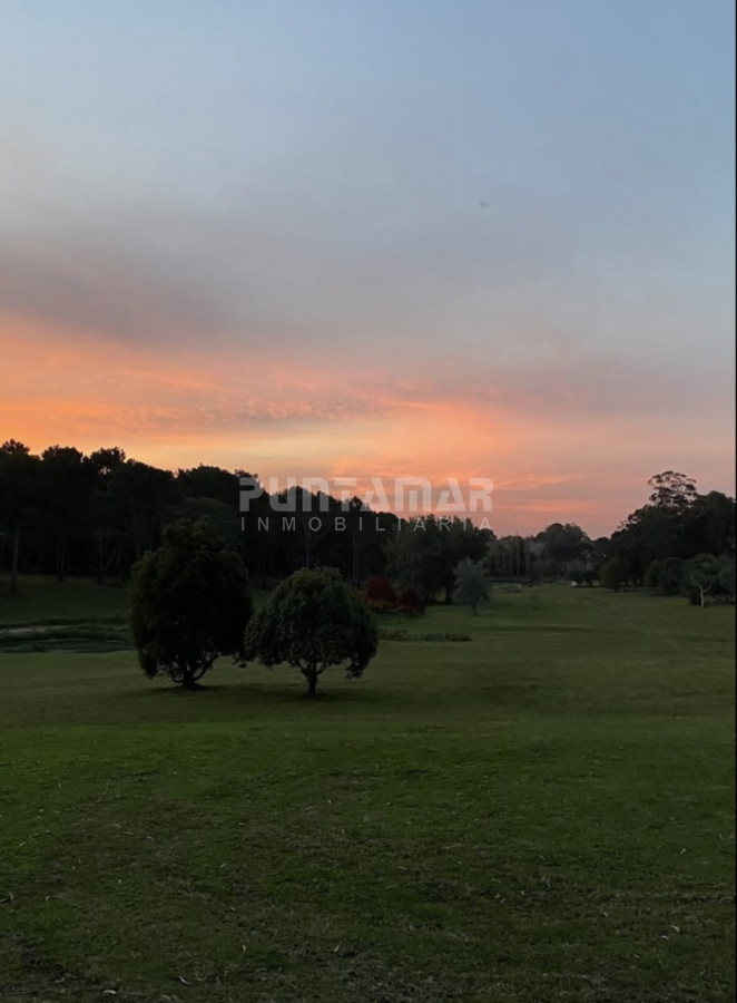 Terreno ID.213889 - Terreno de 1000m2 en Aura