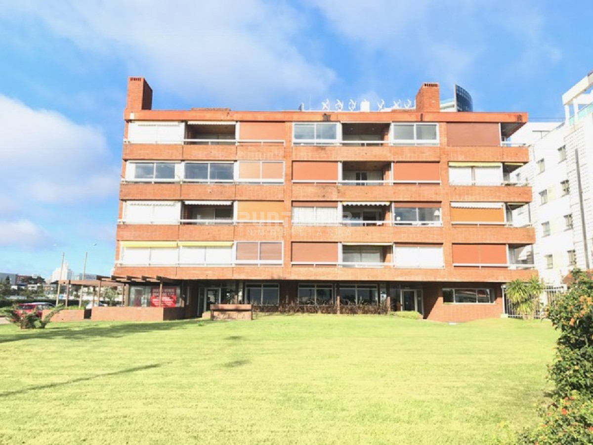 Apartamento ID.211620 - Apartamento en Mansa, 2 dormitorios *