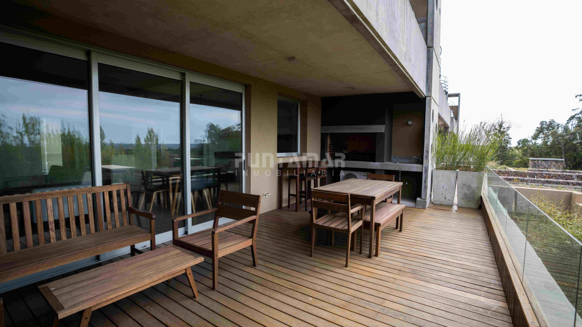 Apartamento ID.213462 - VACACIONA EN EDIFICIO Q - PUNTA BALLENA 