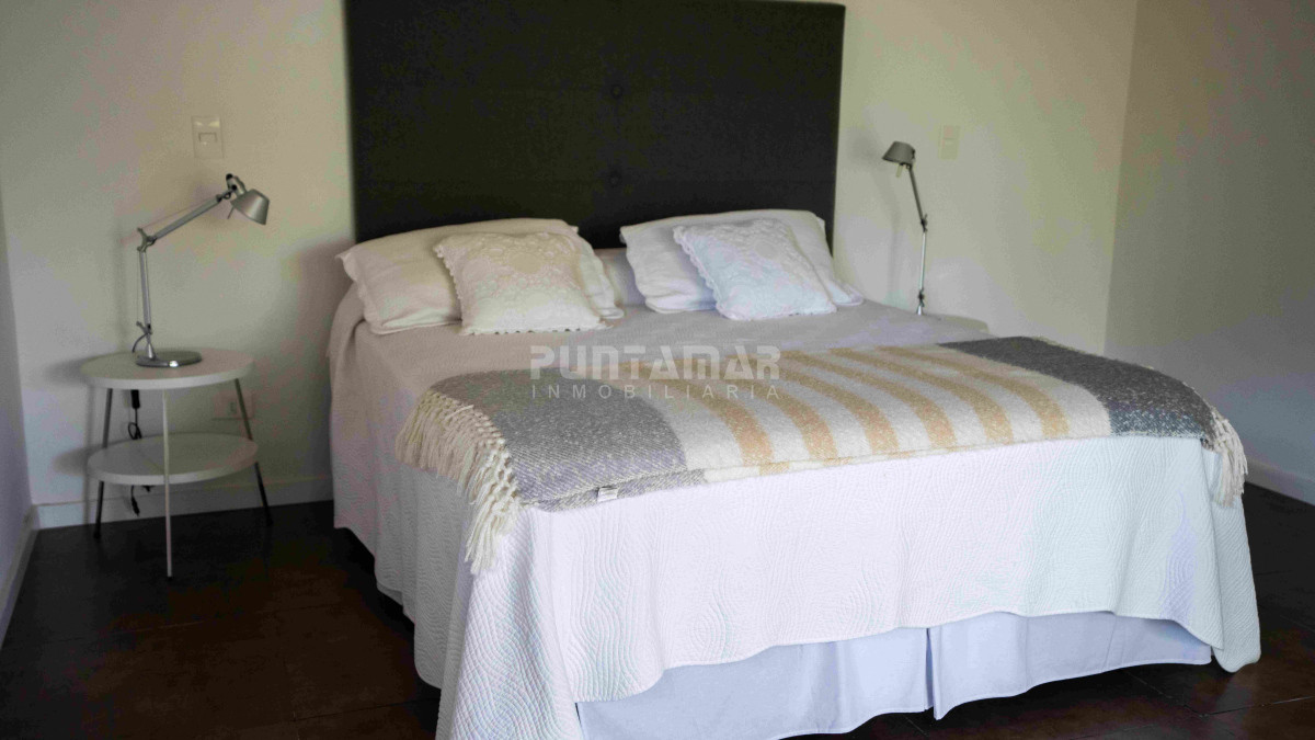Apartamento ID.213462 - VACACIONA EN EDIFICIO Q - PUNTA BALLENA 