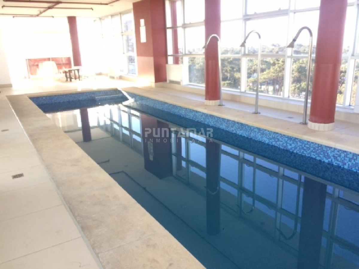 Apartamento ID.210183 - DIVINO APARTAMENTO A ESTRENAR, DOS DORMITORIOS, DOS BAÑOS, COCINA MUY BIEN EQUIPADA Y TERRAZA CON VISTA AL BOSQUE Y PARRILLERO 