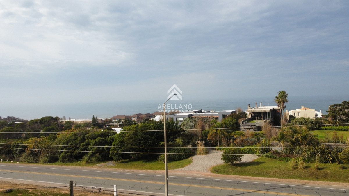 Terreno ID.6668 - Terreno con vista al mar en manantiales, punta piedra
