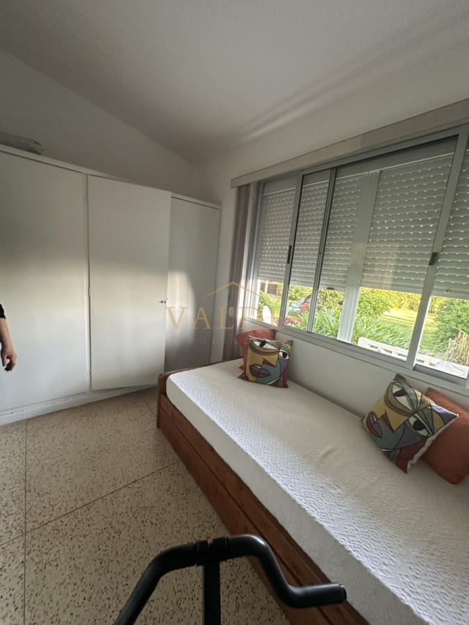 Casa ID.3865 - Libre todo enero, Pinares parada 33
