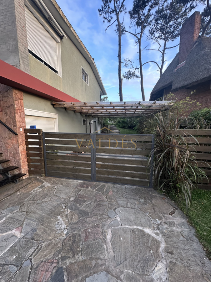 Casa ID.3865 - Libre todo enero, Pinares parada 33