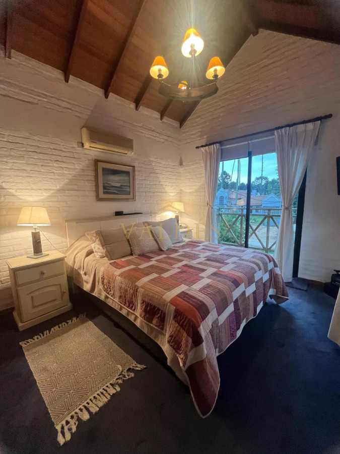 Casa ID.4031 - Alquiler de verano, casa en pinares con piscina climatizada