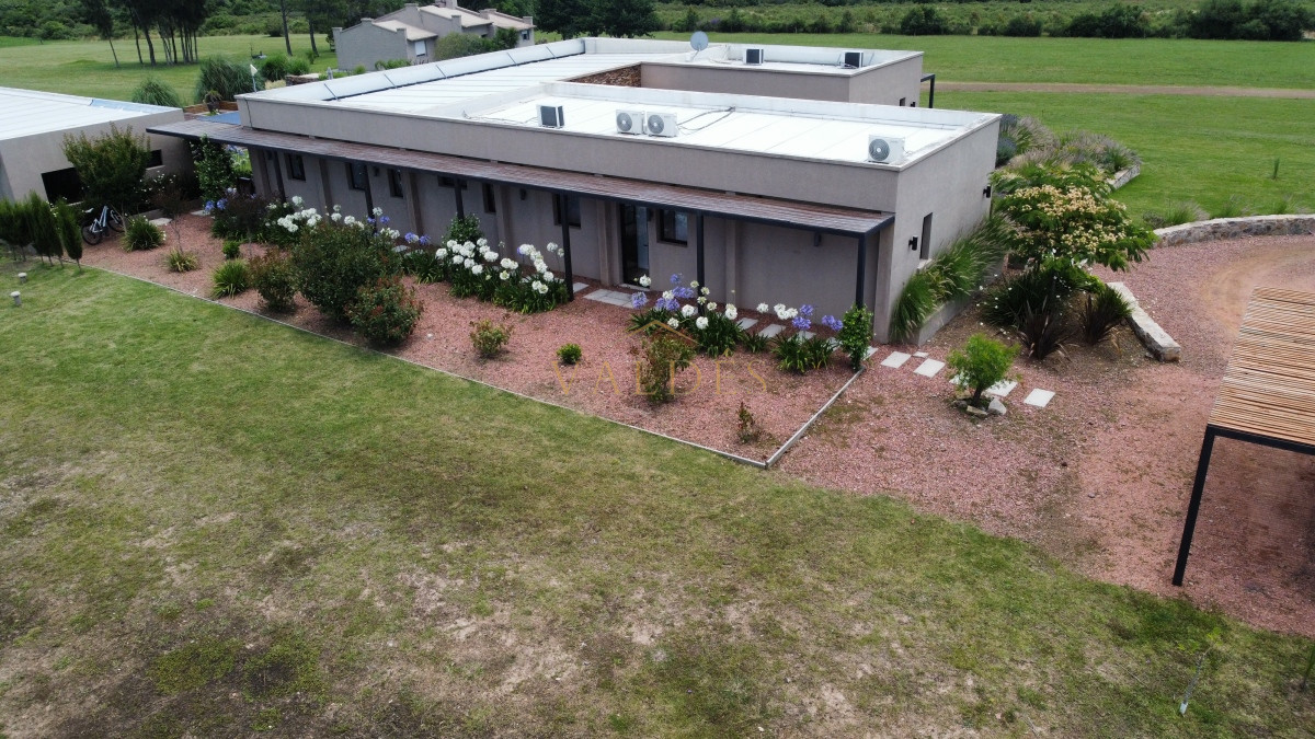 Chacra ID.2864 - Espectacular chacra a 15 mint de punta del este