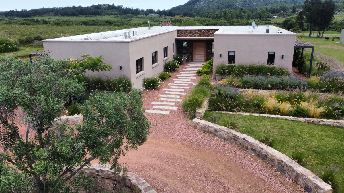 Chacra ID.2864 - Espectacular chacra a 15 mint de punta del este