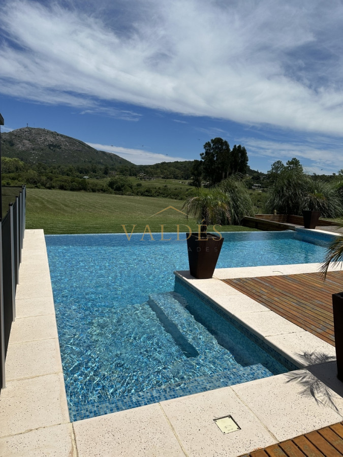 Chacra ID.2864 - Espectacular chacra a 15 mint de punta del este