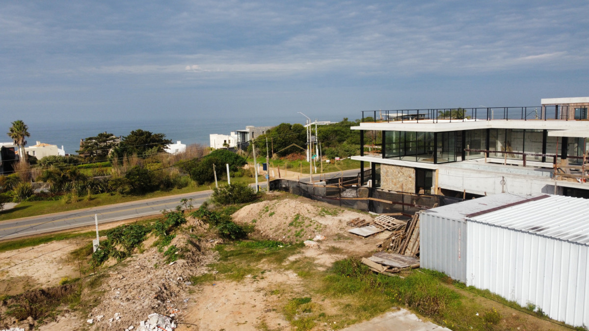 Terreno ID.5326 - Terreno con vista al mar en manantiales, punta piedra