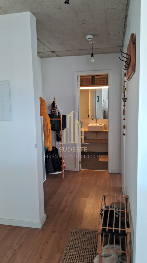 Apartamento ID.100 - Venta Apartamento 2 dormitorios en Cordón con renta