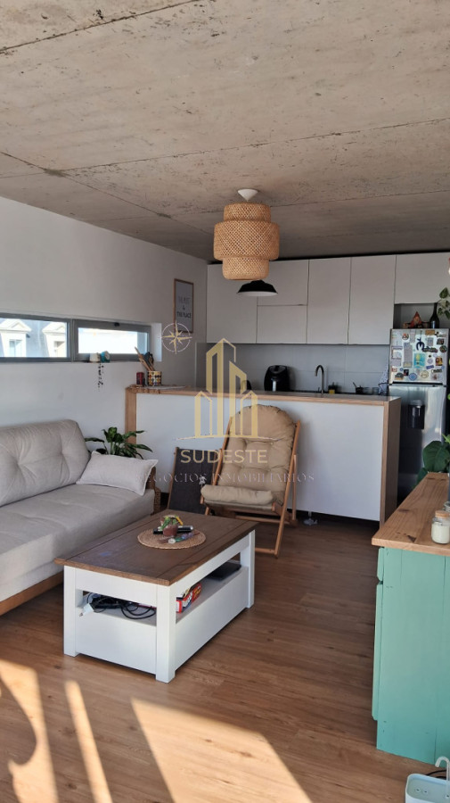 Apartamento ID.100 - Venta Apartamento 2 dormitorios en Cordón con renta