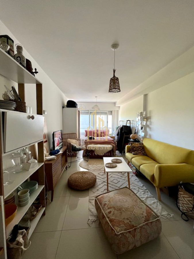 Apartamento ID.101 - Venta Monoambiente con renta en Pocitos