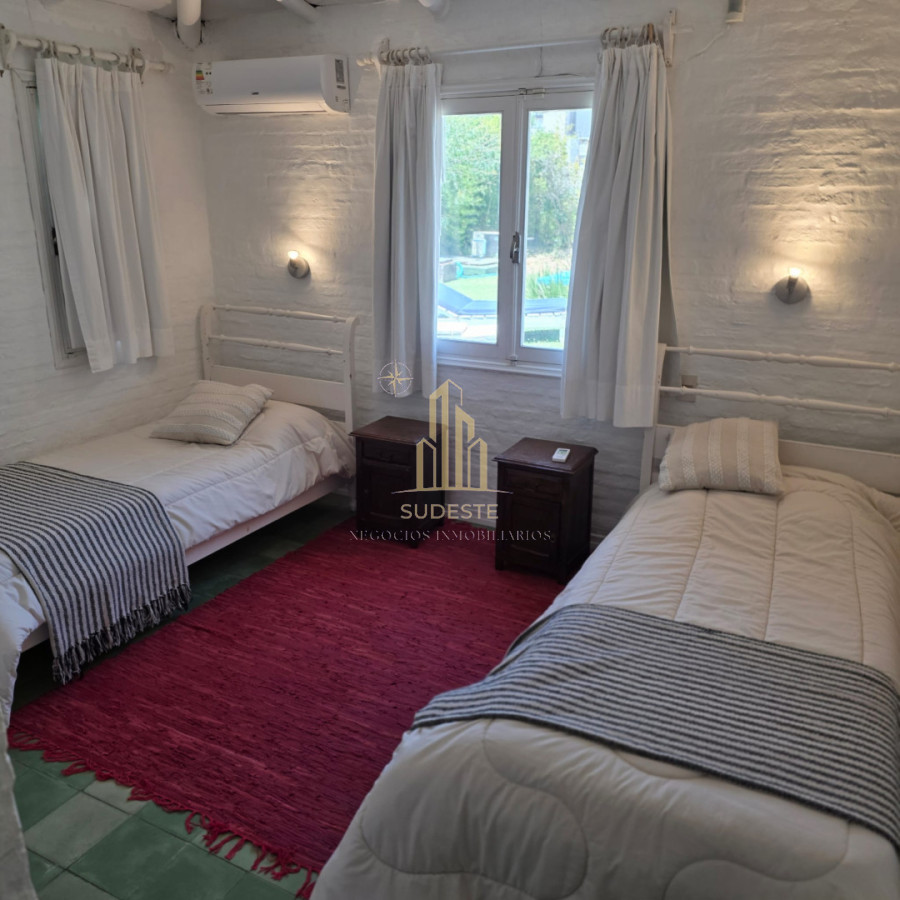 Casa ID.31 - Casa Turquesa en La Barra alquiler anual 