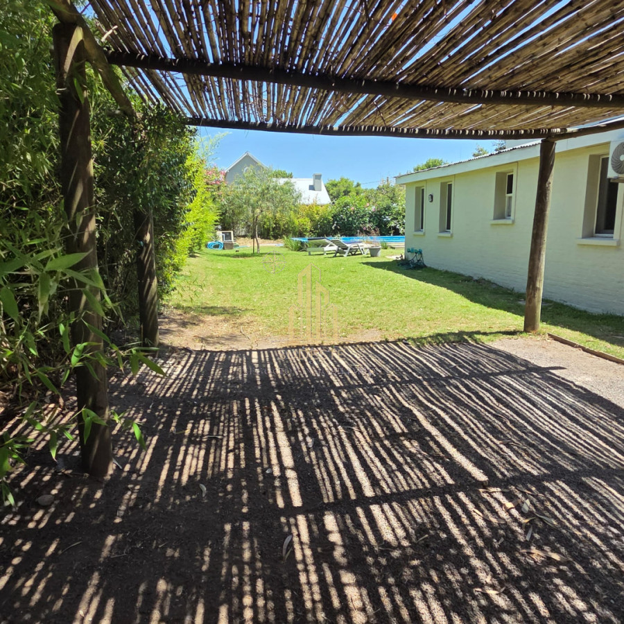 Casa ID.31 - Casa Turquesa en La Barra alquiler anual 