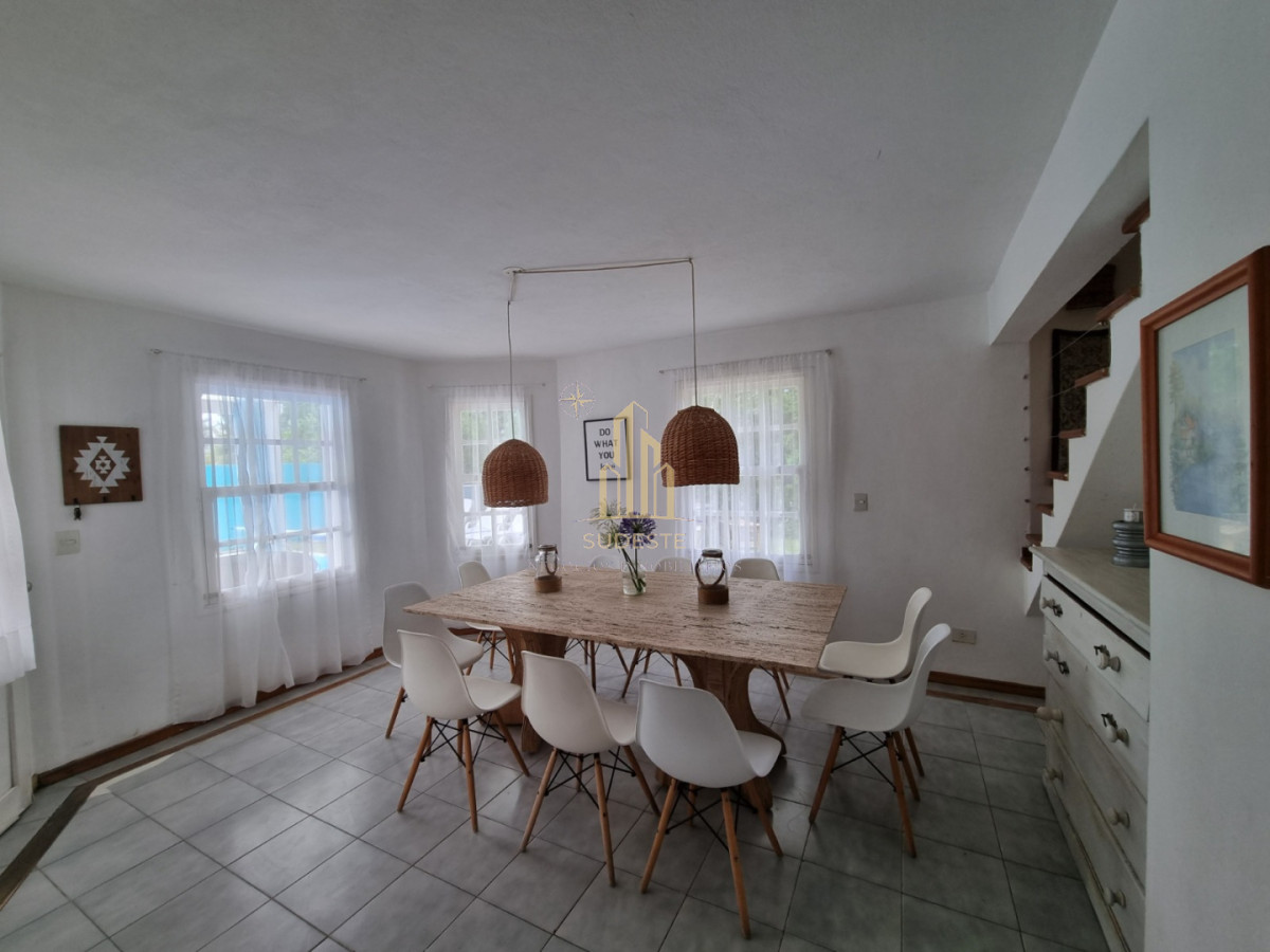 Casa ID.19 - Hermosa casa en alquiler anual en La Barra 