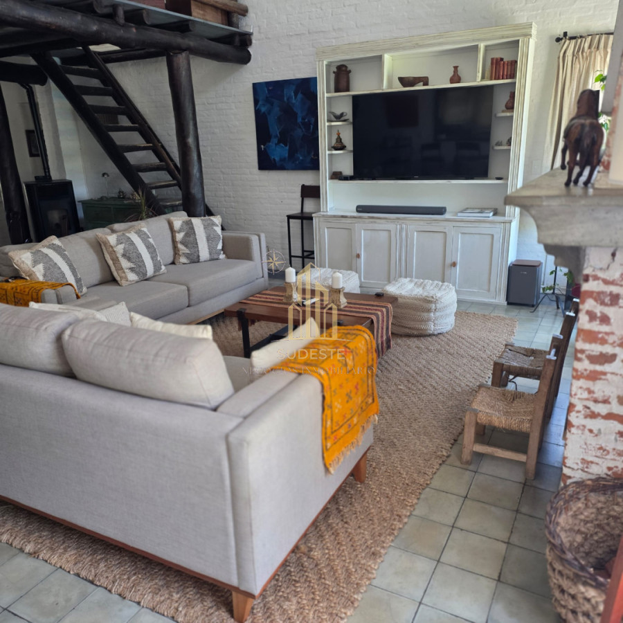 Casa ID.31 - Casa Turquesa en La Barra alquiler anual 