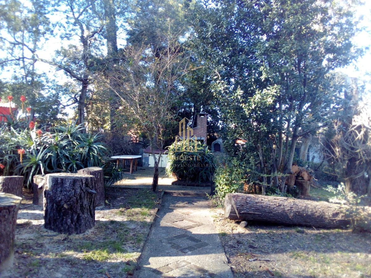 Casa ID.84 - Casa en venta en Barrio Country - Piriápolis 🌿