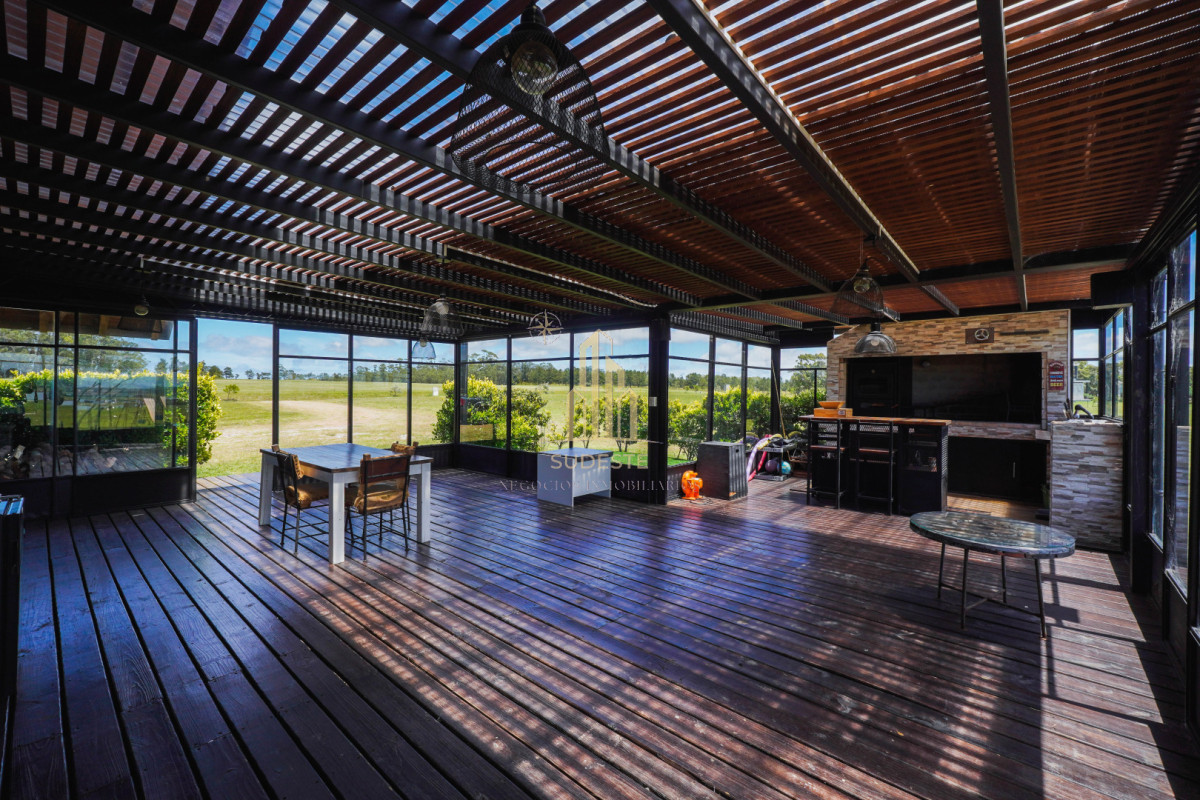 Casa ID.24 - Venta Casa 2 dormitorios Laguna de los Cisnes, Punta Ballena