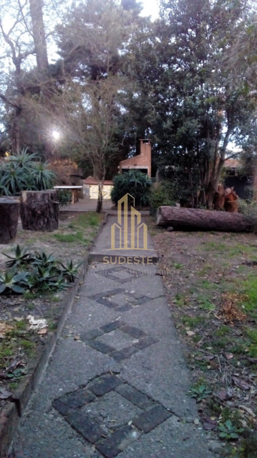 Casa ID.84 - Casa en venta en Barrio Country - Piriápolis 🌿