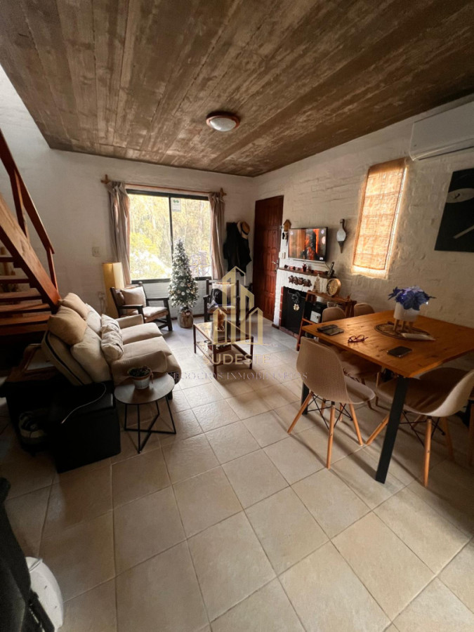 Casa ID.17 - Dúplex venta en Bella Vista 