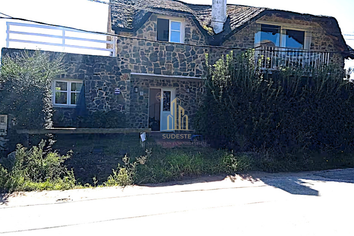 Casa ID.7 - Hermosa casa de Piedra en Balneario El Chorro 