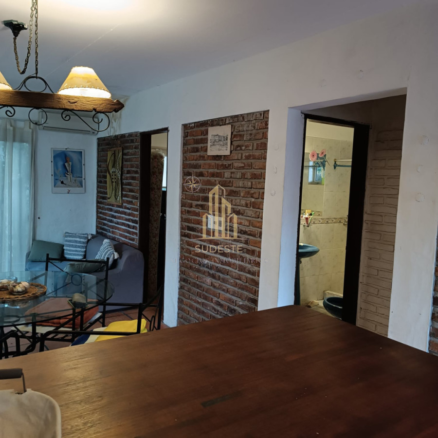 Casa ID.6 - Casa en venta 2 dormitorios barrio Country 