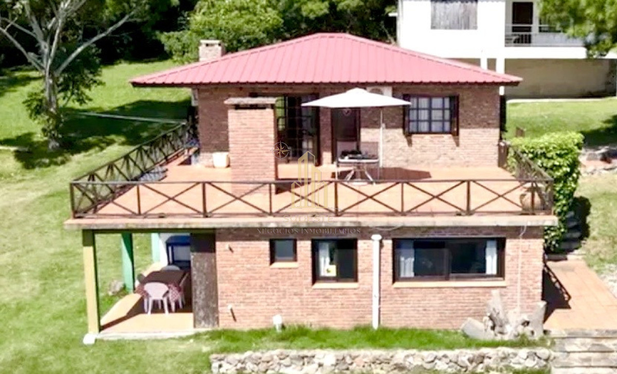 Casa ID.117 - Exclusiva casa con vistas panorámicas en Cerro San Antonio, Piriápolis. 