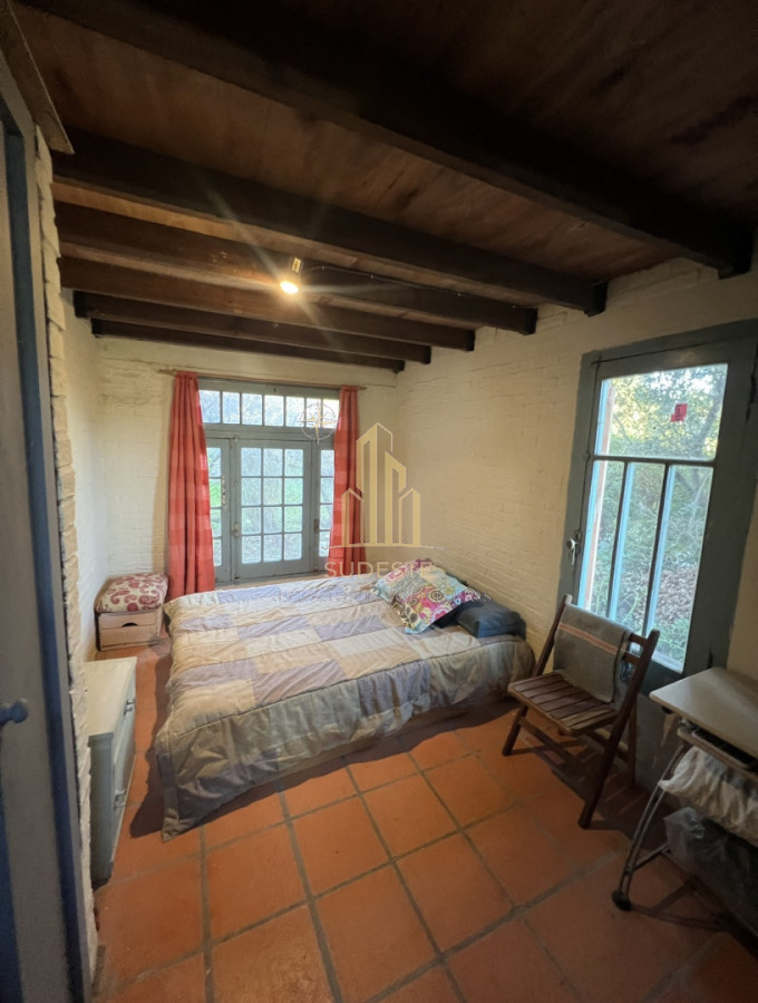 Casa ID.104 - Venta de 2 casas en un padrón esquinero rodeadas de naturaleza. Ideal rentas