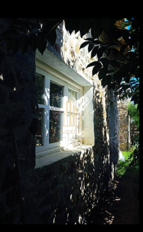 Casa ID.7 - Hermosa casa de Piedra en Balneario El Chorro 