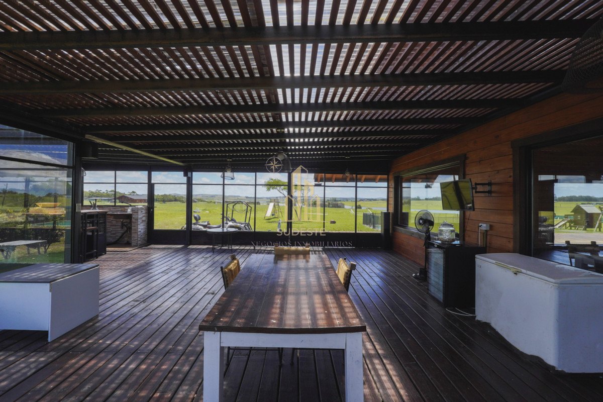 Casa ID.24 - Venta Casa 2 dormitorios Laguna de los Cisnes, Punta Ballena