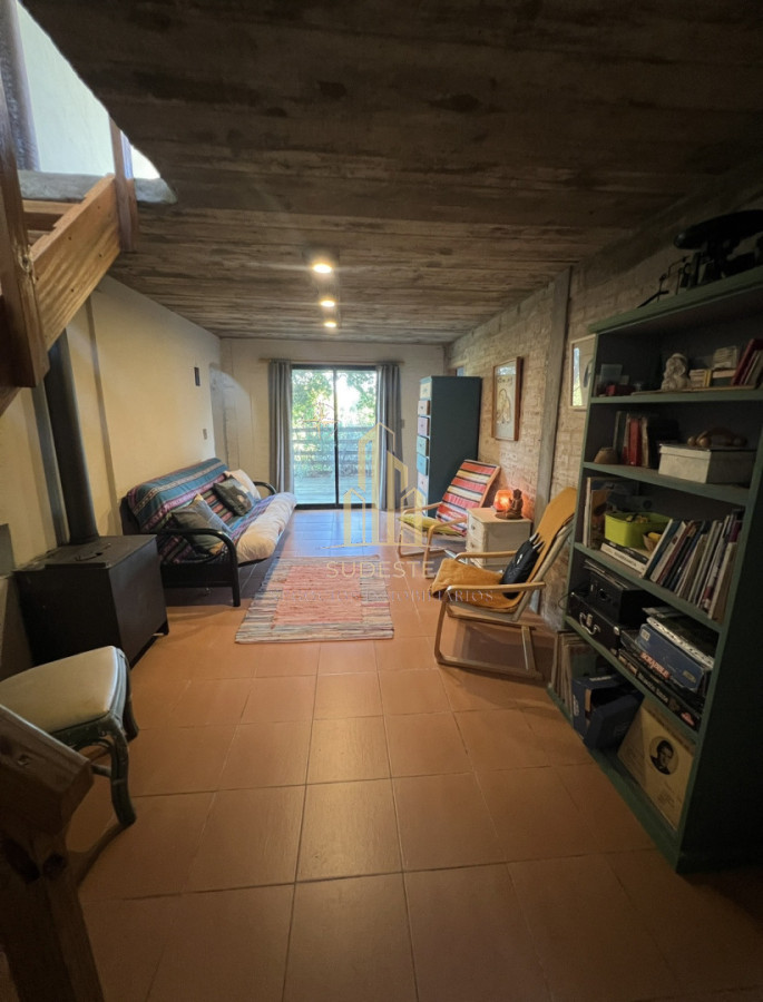 Casa ID.104 - Venta de 2 casas en un padrón esquinero rodeadas de naturaleza. Ideal rentas