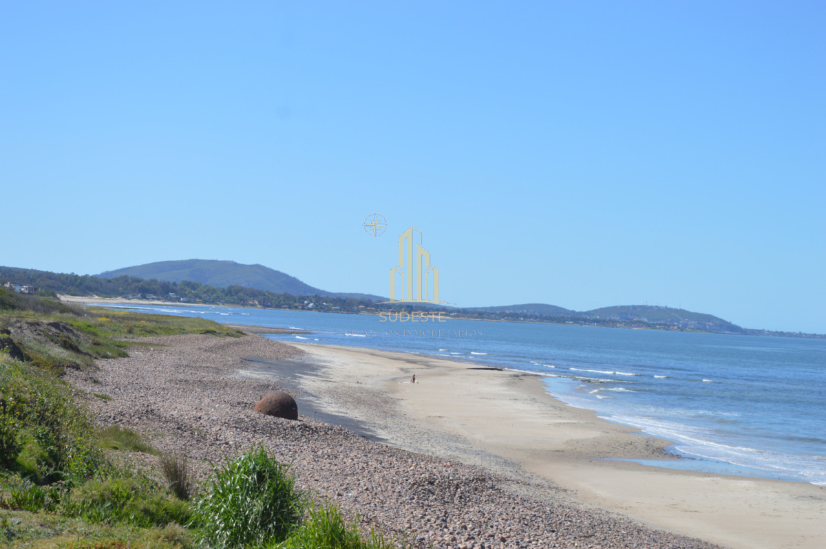 Casa ID.17 - Dúplex venta en Bella Vista 