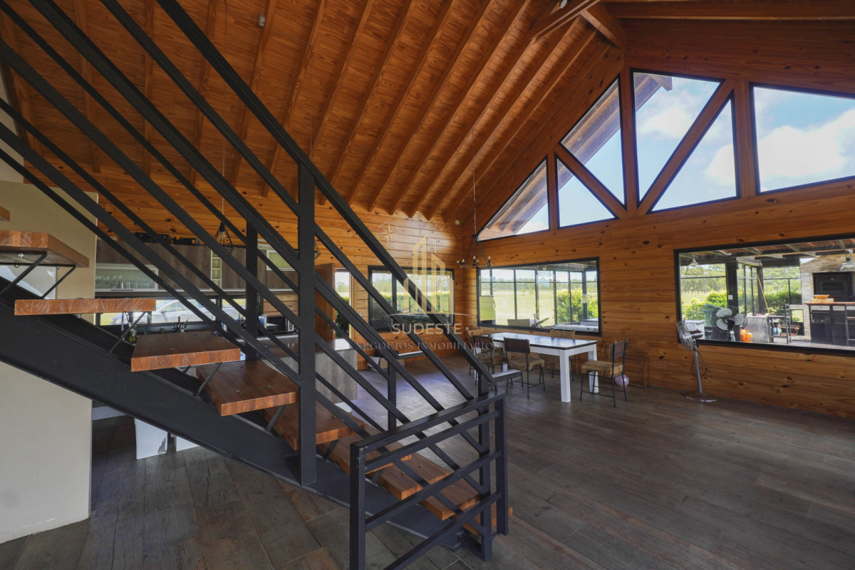 Casa ID.24 - Venta Casa 2 dormitorios Laguna de los Cisnes, Punta Ballena