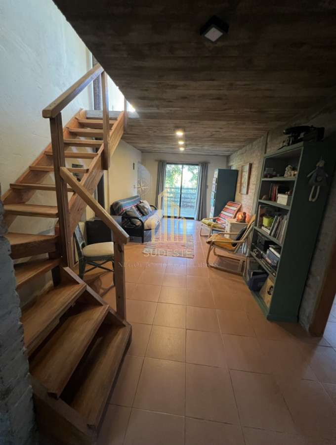 Casa ID.104 - Venta de 2 casas en un padrón esquinero rodeadas de naturaleza. Ideal rentas