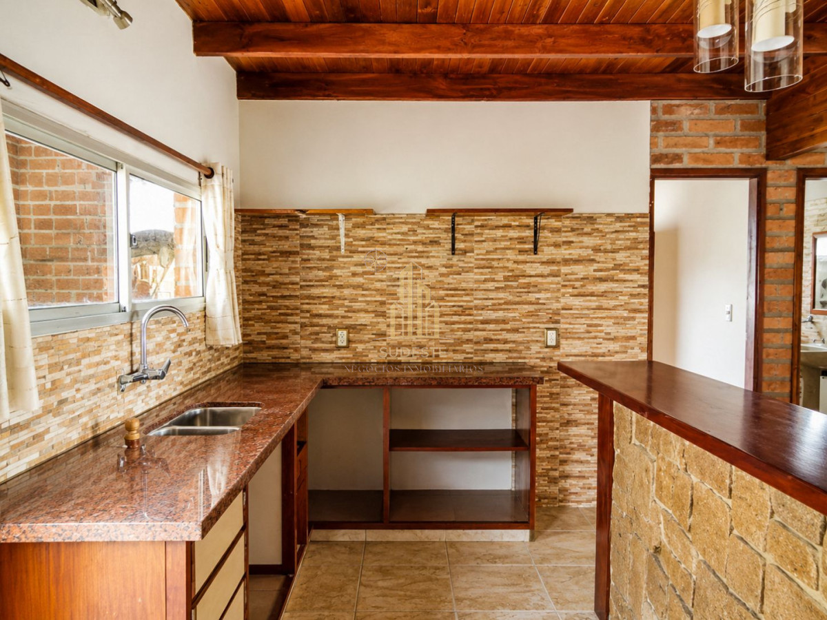 Apartamento ID.99 - Hermosa Casa en venta financiada con entrega inicial en Piriápolis.  
