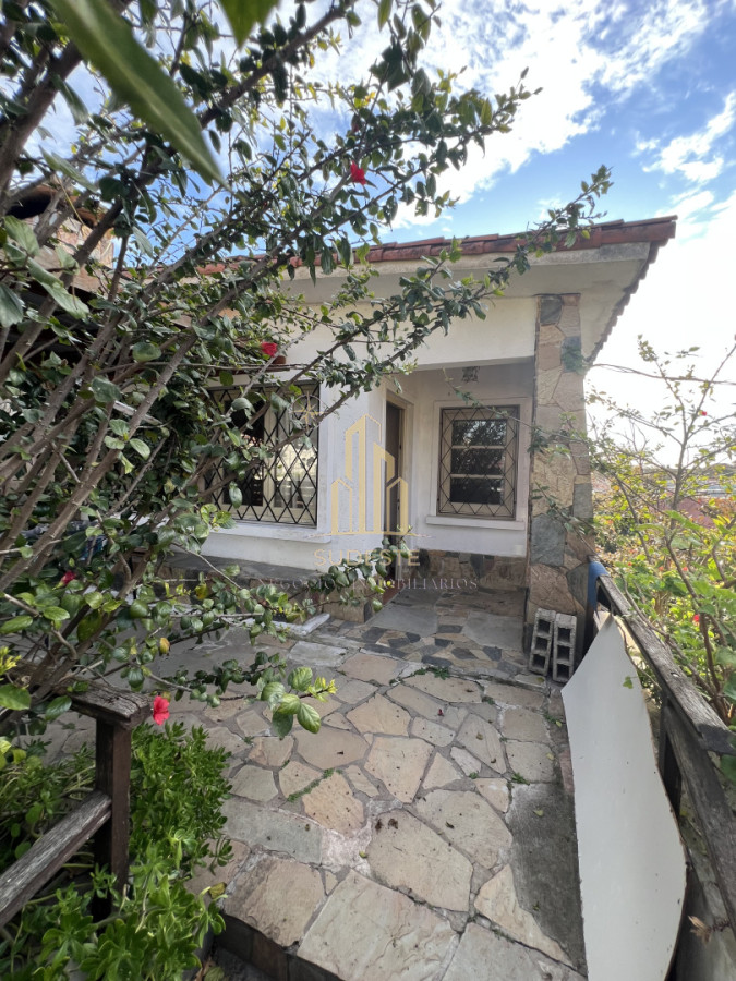 Apartamento ID.139 - Venta de Casa y 2 apartamentos en el centro de Piriápolis 