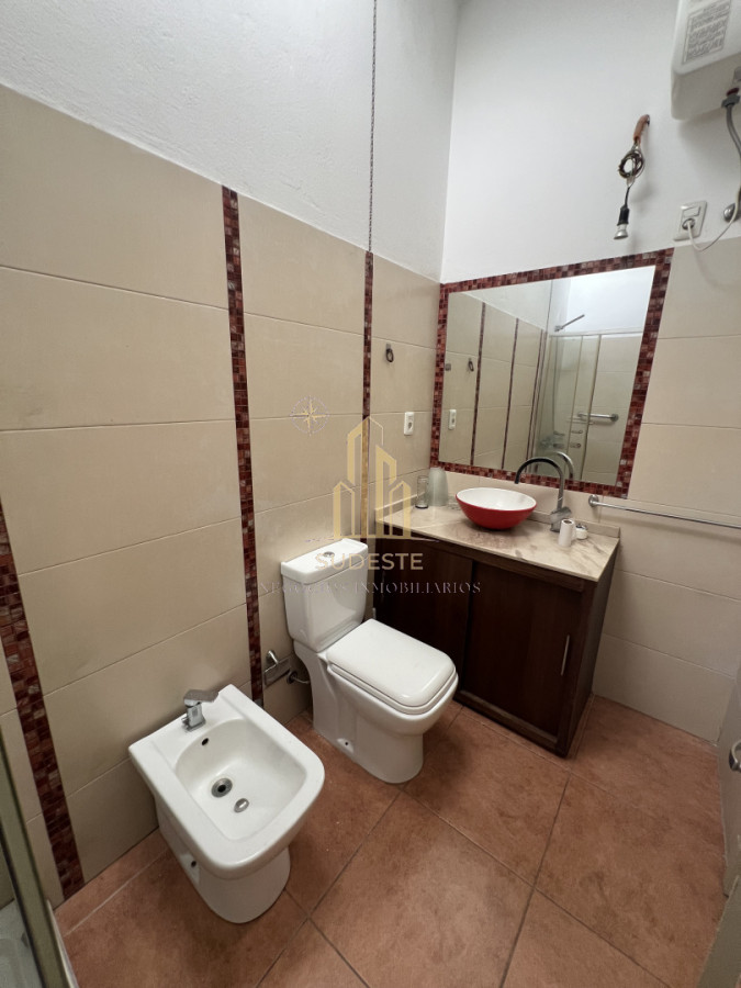 Apartamento ID.139 - Venta de Casa y 2 apartamentos en el centro de Piriápolis 