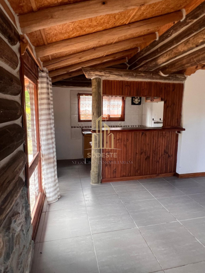 Casa ID.15 - Hermosa Cabaña a la Venta en Piriápolis