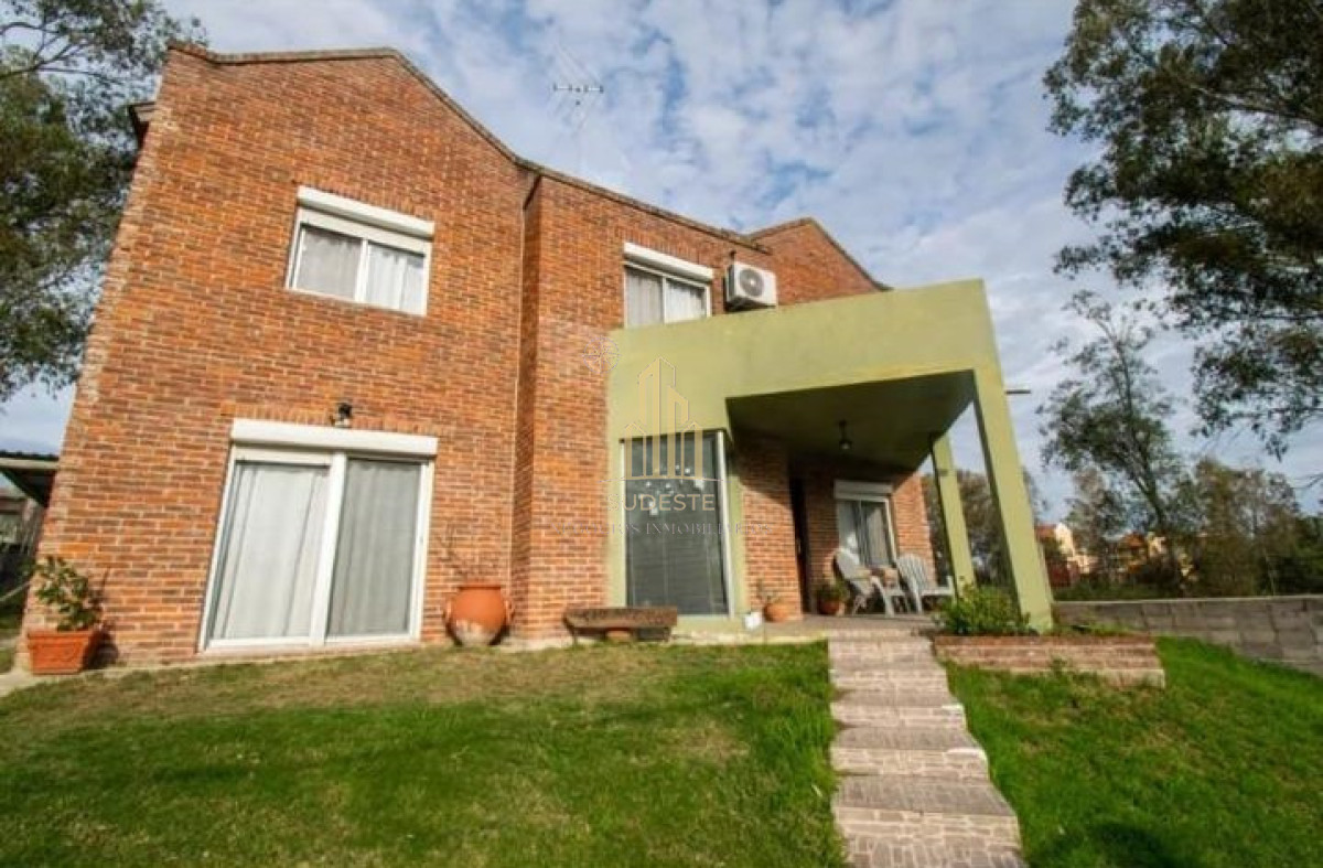 Casa ID.32 - Hermosa casa en Venta en Playa Verde 