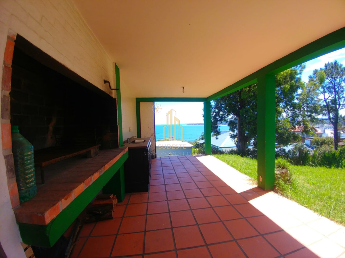 Casa ID.117 - Exclusiva casa con vistas panorámicas en Cerro San Antonio, Piriápolis. 