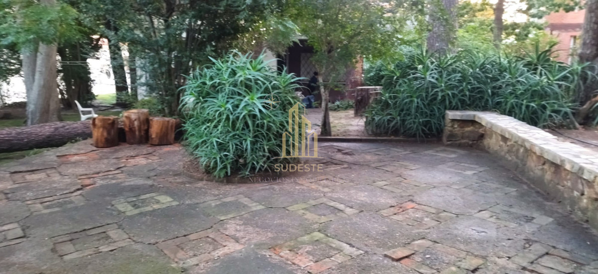 Casa ID.84 - Casa en venta en Barrio Country - Piriápolis 🌿
