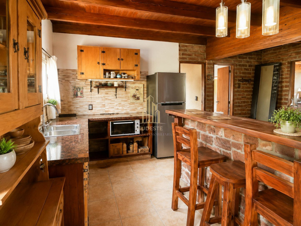 Apartamento ID.99 - Hermosa Casa en venta financiada con entrega inicial en Piriápolis.  
